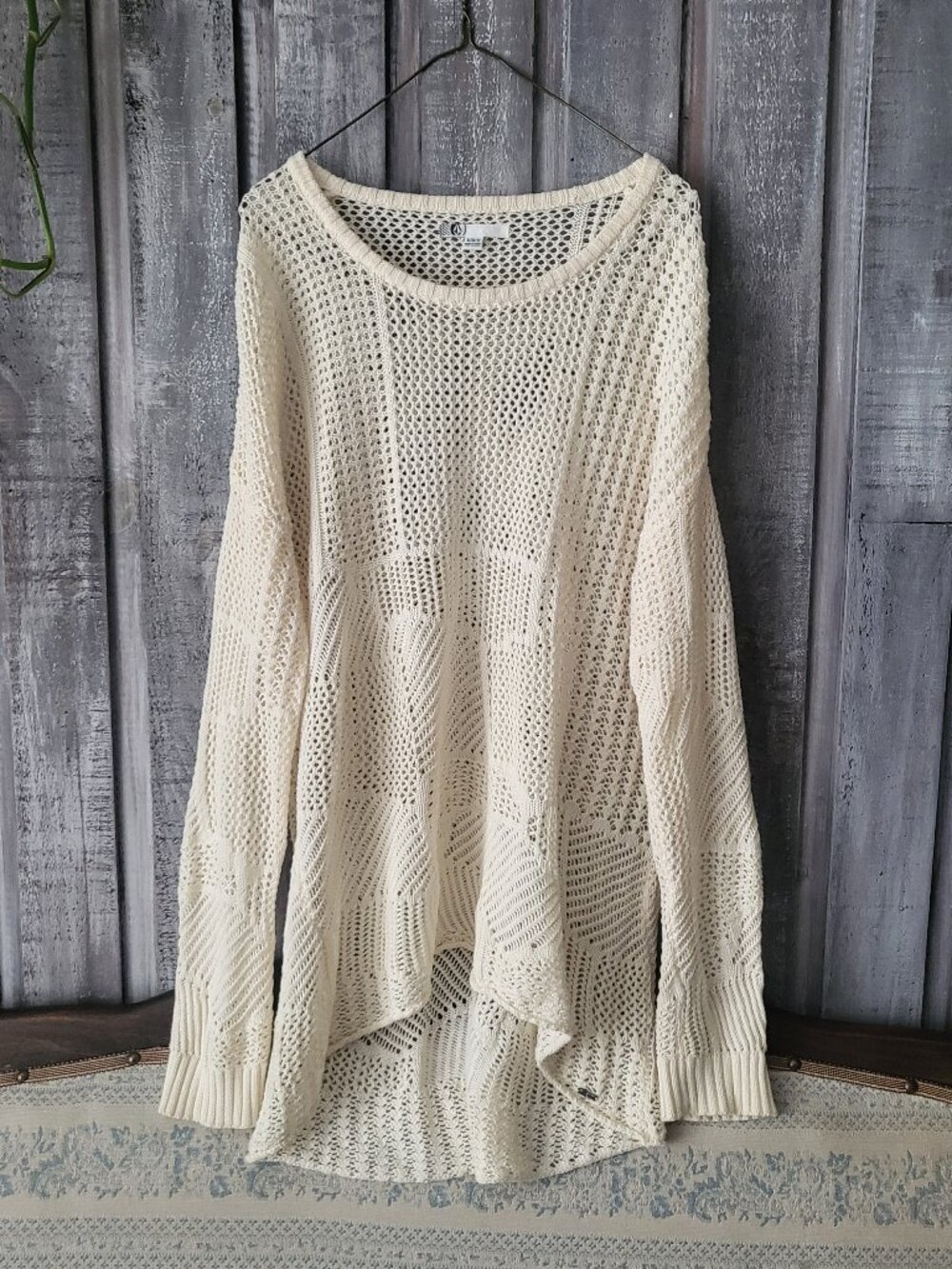 Volcom Ivory Crean Open Knit Crochet Sweater Medium Cotton